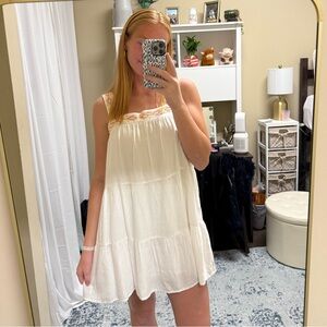 Medium white dress